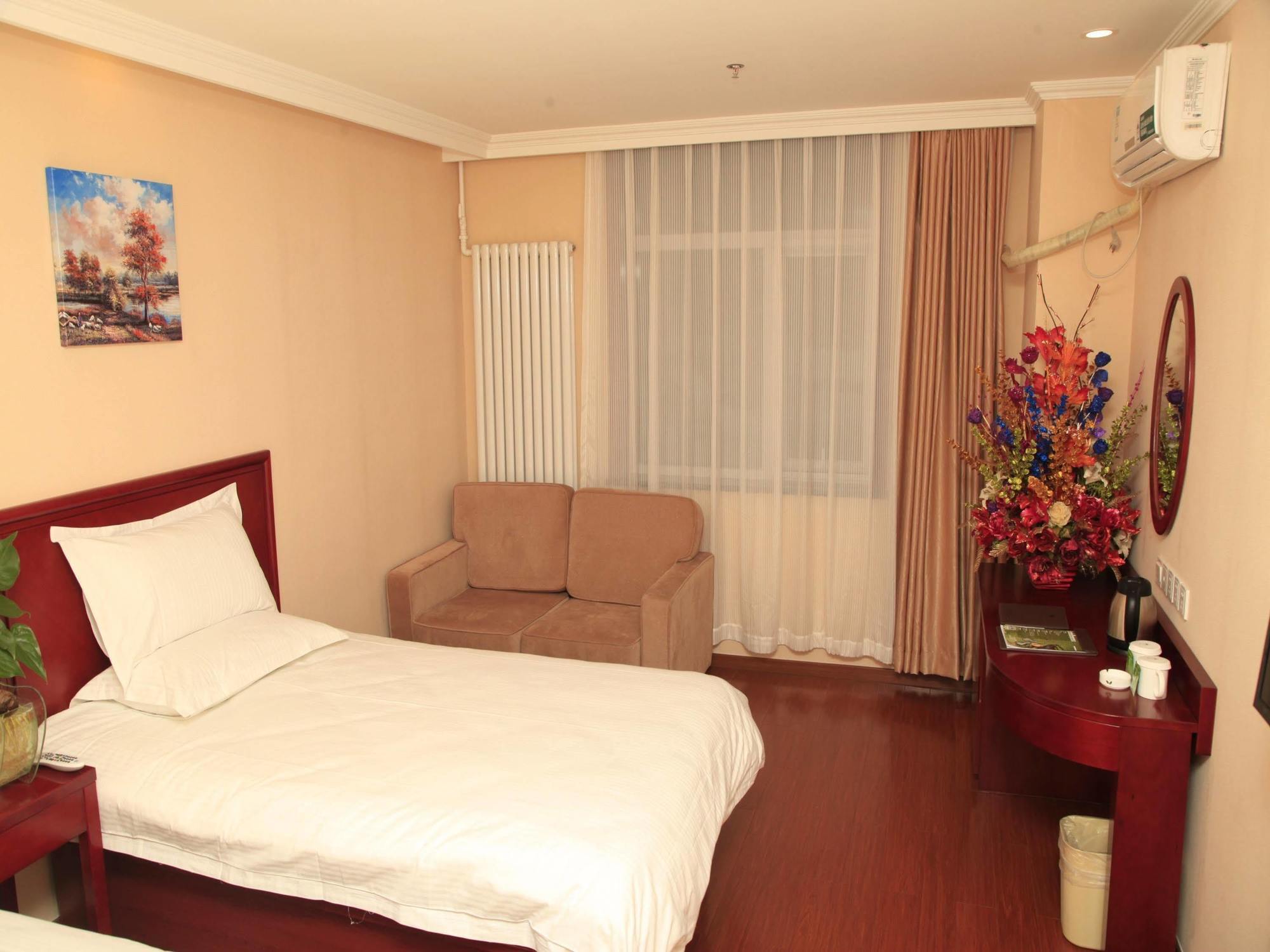 Greentree Inn Beijing Yanqing District Gaota Road Express Hotel Екстер'єр фото